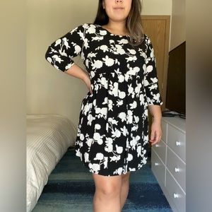 Black & White Old Navy Flower Print Dress